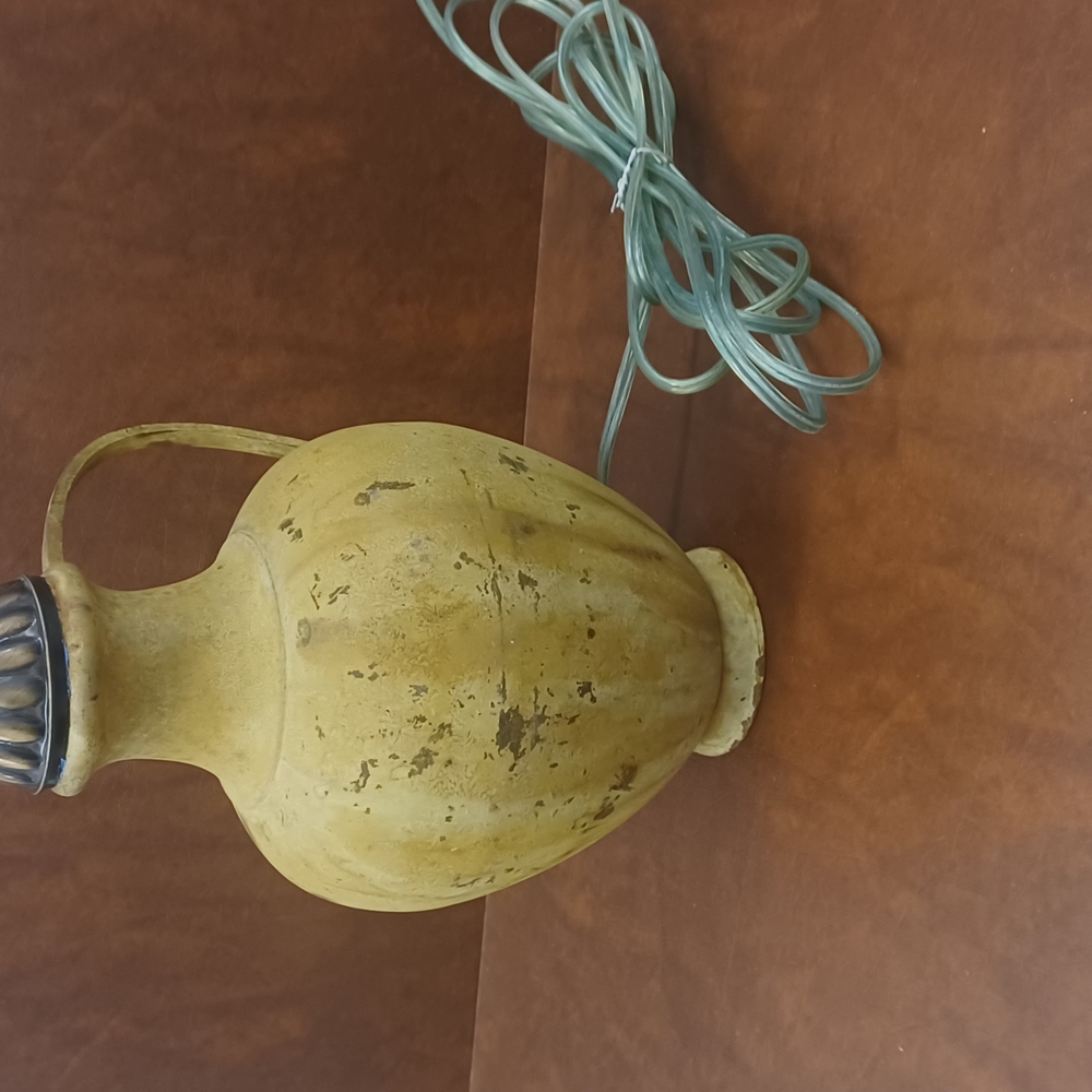 Vintage Yellow Table Lamp